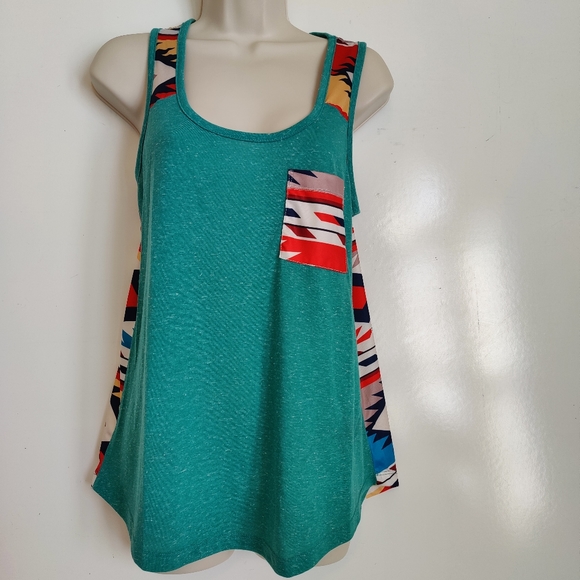 NWOT Aztec design print Sunshine & Rodeos tank top (Small) 🌞❤️ 🩵🌄💙🌅🩵 - Picture 4 of 9